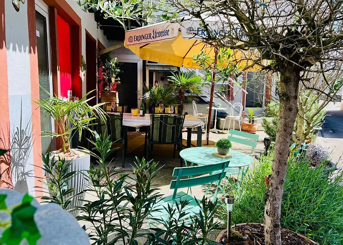 Amelie - Mit Tv, W-lan, Mikrowelle Und Kuehlschrank, Bad Mit Dusche Appartamento