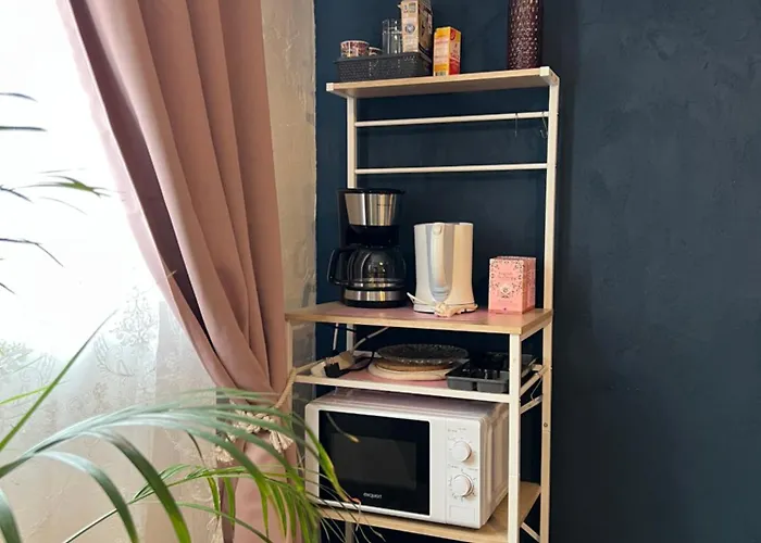 Amelie - Mit Tv, W-lan, Mikrowelle Und Kuehlschrank, Bad Mit Dusche *